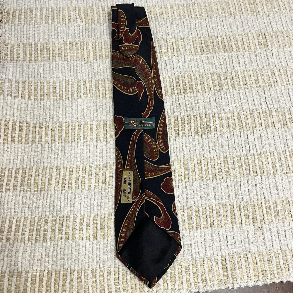 Como Collezione Men's‎ Paisley 100% Silk Handmade Business Formal Necktie
